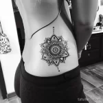 Интимное тату на фото - Mandala tattoo on the side waist style raw styl bedb dac c fe _1_2_3 - 080224 tatufoto.com 294