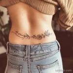 Интимное тату на фото - Quote tattoo on the lower back style raw styliz ebd bbf a fdd ebbfdd - 080224 tatufoto.com 354