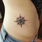 Интимное тату на фото - Small compass rose tattoo on the hip bone style r dcffe a e ffe _1_2 - 080224 tatufoto.com 370