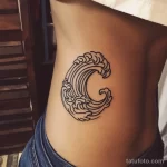 Интимное тату на фото - Stylized wave tattoo near the bikini line style r ebdc de be bbc cece _1 - 080224 tatufoto.com 476