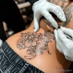 Интимное тату на фото - Tattoo consultation with an artist for intimate desi fa cc f ced - 080224 tatufoto.com 486