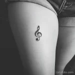 Интимное тату на фото - Tiny music note tattoo on the upper thigh style r be fdb c efdcabad _1_2 - 080224 tatufoto.com 519