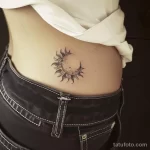 Интимное тату на фото - Tiny sun and moon tattoo on the lower abdomen sty ab edf dce bd ad _1_2_3 - 080224 tatufoto.com 528