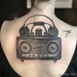 Татуировка про радио - Realistic example of a tattoo on a persons body illu ceef c d ae ef - 130224 tatufoto.com 048