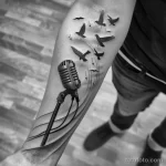 Татуировка про радио - Realistic tattoo idea portraying a persons forearm w ded b f ba dbf - 130224 tatufoto.com 157