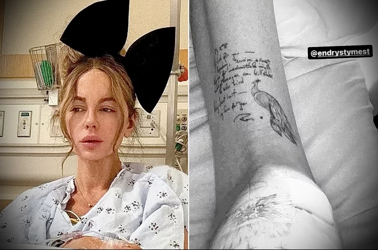 Кейт Бекинсейл показала новую татуировку во время нахождения в больнице в годовщину смерти отца