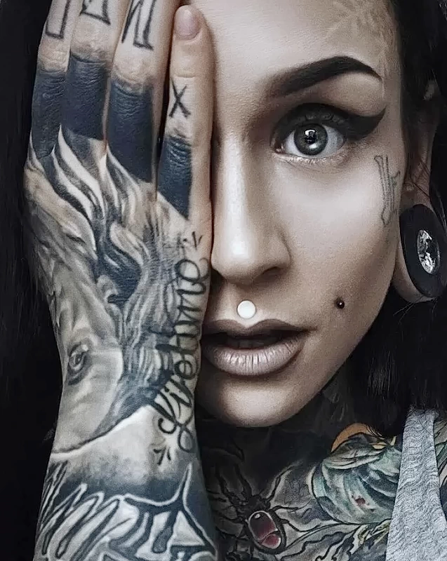 ИСТОРИЯ ТАТУИРОВКИ В МОДЕ - tatufoto.com 01092024 24