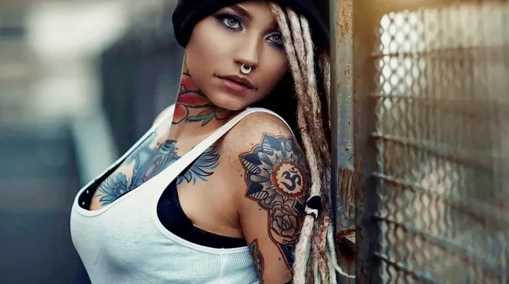 ИСТОРИЯ ТАТУИРОВКИ В МОДЕ - tatufoto.com 01092024 37