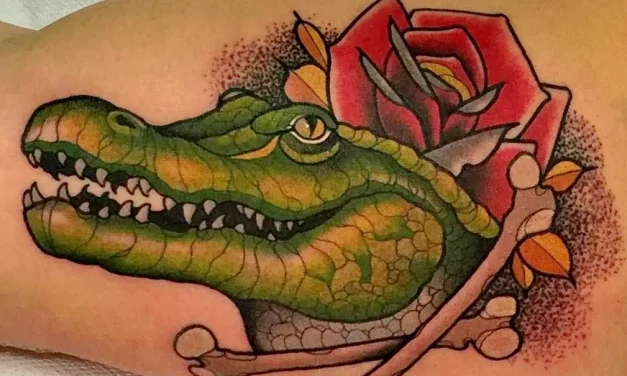 Bedeutung des krokodil-tattoos: symbolik, geschichte und beliebte tattoo-designs