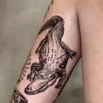 Фото пример рисунка тату с аллигатором - 090924 tatufoto.com 56