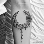 hand drawn floral wreath tattoo sketch tatufoto.com 065