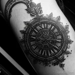 intricate tattoo on a woman’s forearm, black ink, high detail, hyper-detailed, no colors, high contrast, greyscale, black and wh tatufoto.com 276