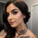 tattoo lion on neck sexy girl, tatufoto.com 069