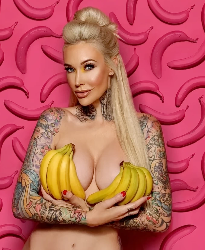 тату модель — Сабина Келли (@sabinakelley) №003 - tatufoto.com 01102024