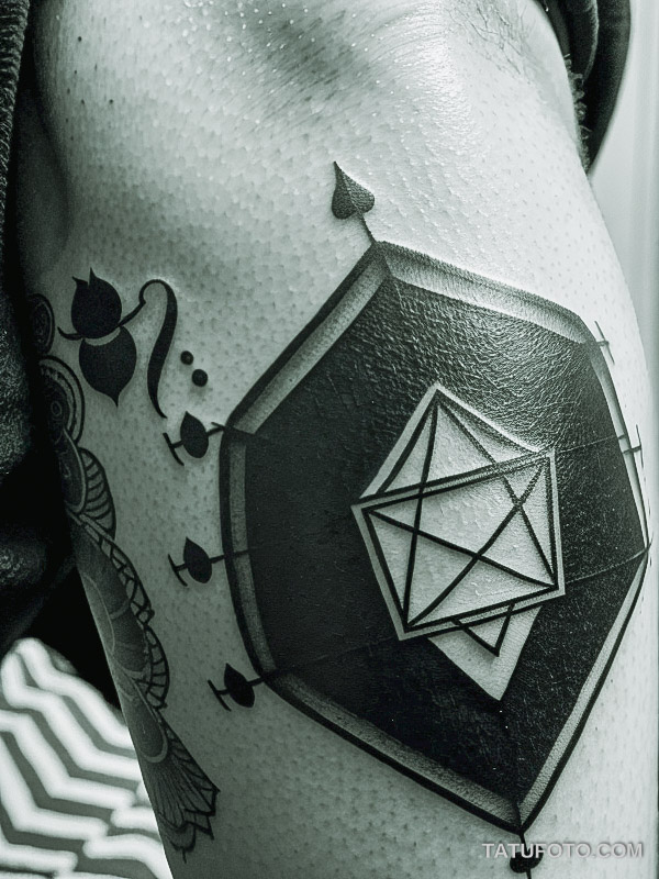 Кулинарные тату шеф-поваров - Monochrome tattoo design of a honey jar with dipper, tatufoto.com 291