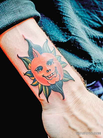 Кулинарные тату шеф-поваров - Tattoo of a chili pepper with flames, tatufoto.com 244