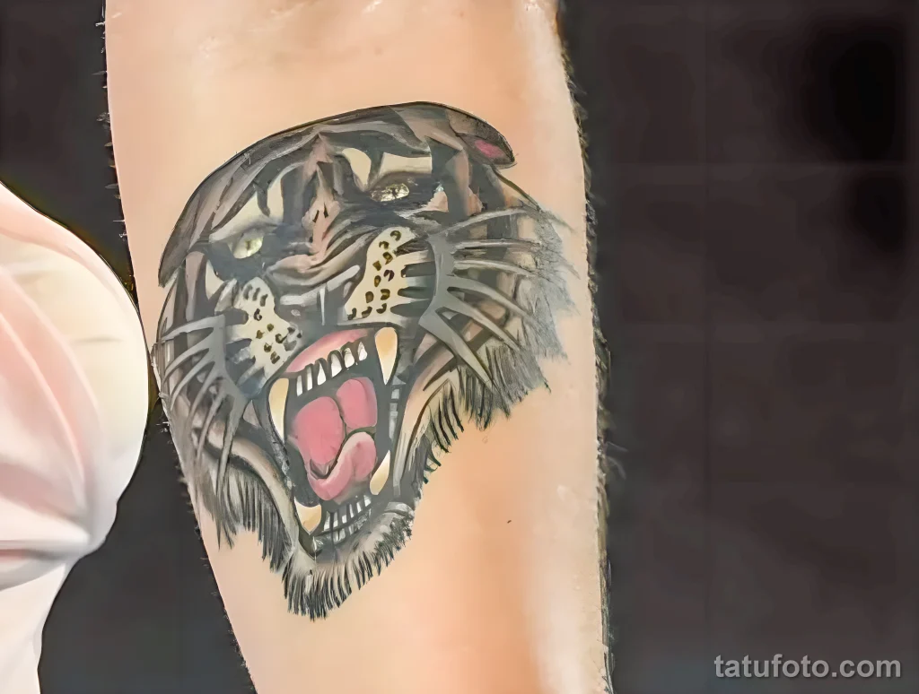 Арина Соболенко и её татуировка тигра фото для новости 2025 №03 - tatufoto.com