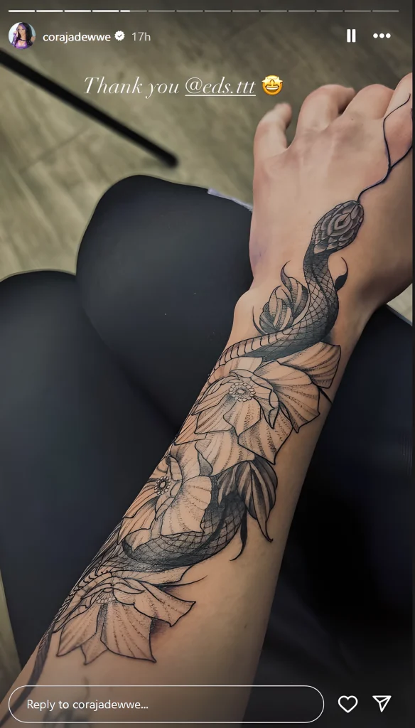Кора Джейд из NXT новое тату со змеей и дерзкое возвращение на ринг - tatufoto.com 06012025 3