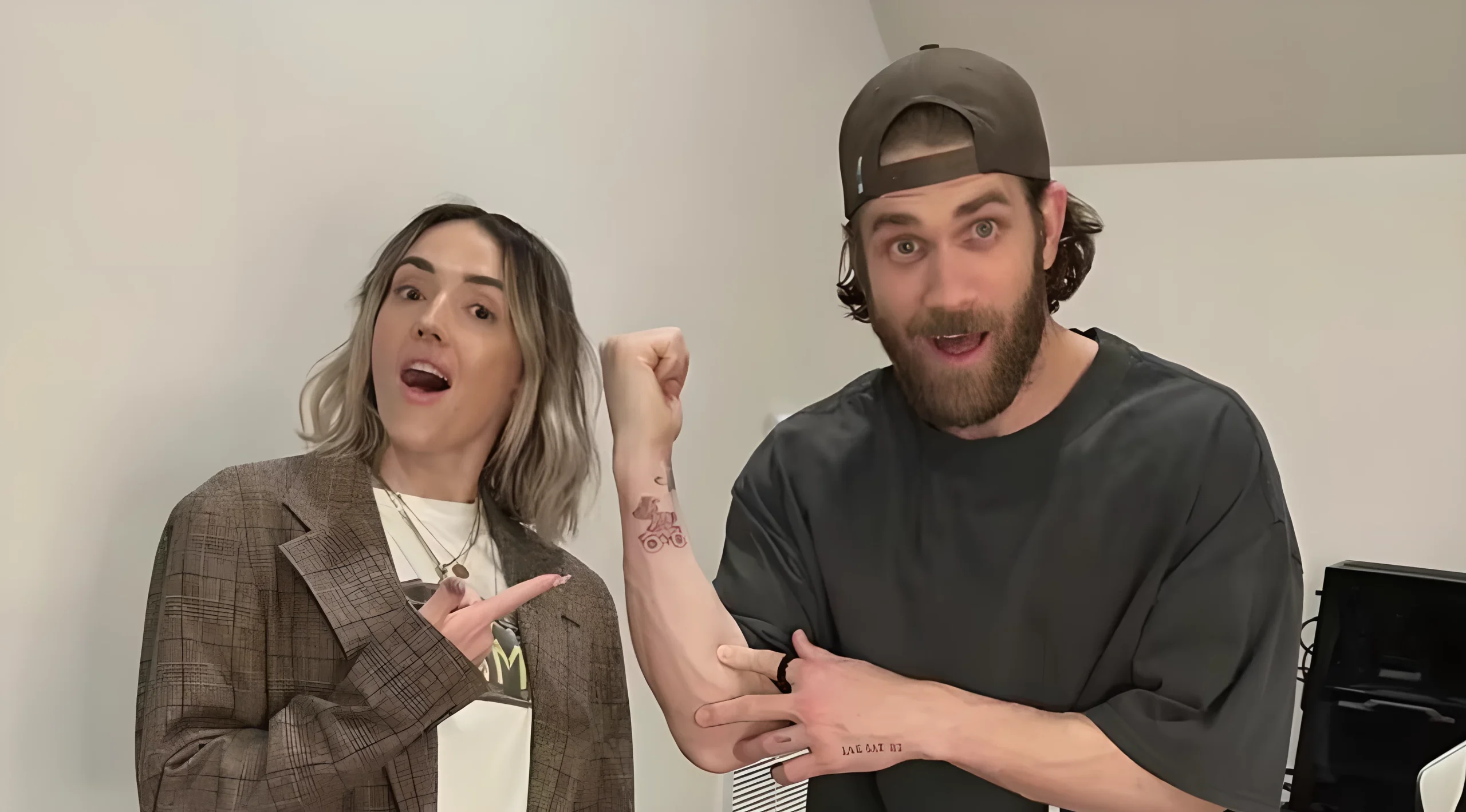 Брайс Харпер набил татуировку с Phillie Phanatic – фанатизм - №01 - tatufoto.com