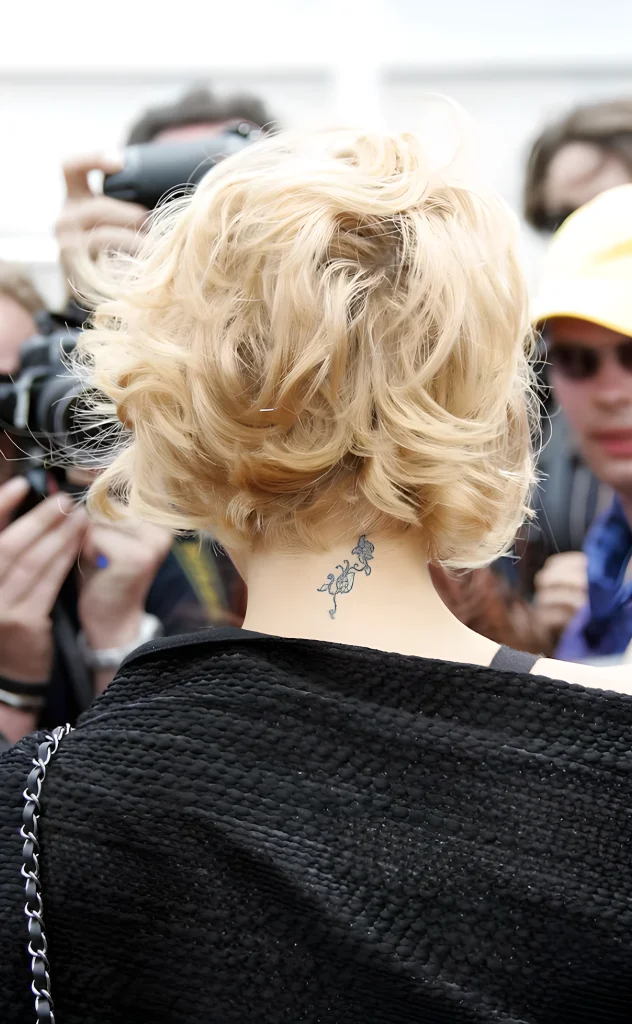 Джессика Альба сделала новое тату после развода - №03 - tatufoto.com
