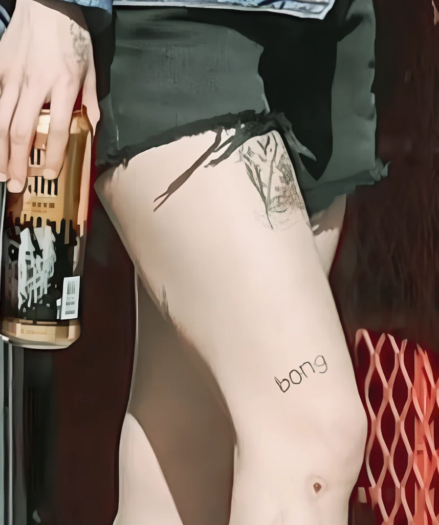 Кристен Стюарт сделала новые тату - 2025 - №02 - tatufoto.com