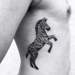 Значение татуировки зебра - пример тату зебра на фото - 74 - фото tatufoto.com