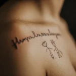 Tattoos und Tod: Erinnerung, Symbole und was bleibt