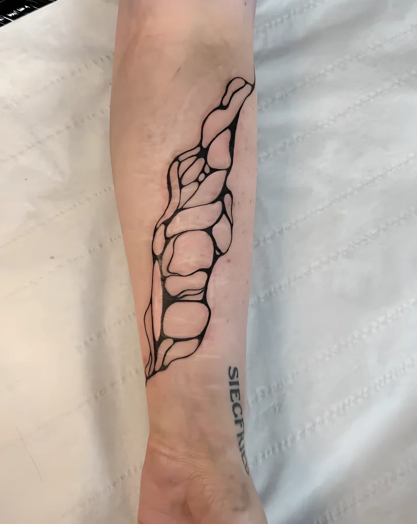 Мастер кавер-ап тату взрывает TikTok 2025 №23 - tatufoto.com