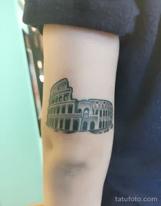 Значение тату Колизей - пример рисунка тату №11 - tatufoto.com