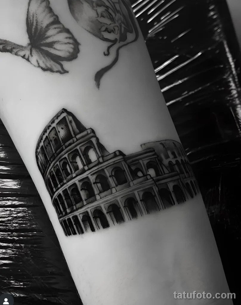 Значение тату Колизей - пример рисунка тату №18 - tatufoto.com