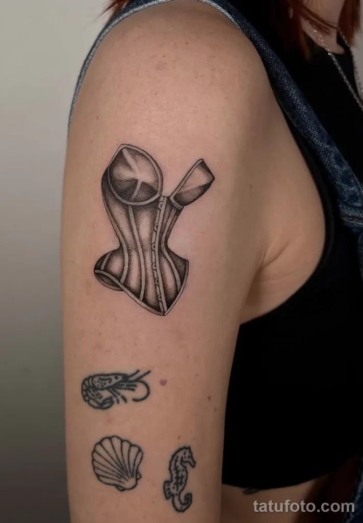 Значение тату корсет - пример рисунка тату №15 - tatufoto.com