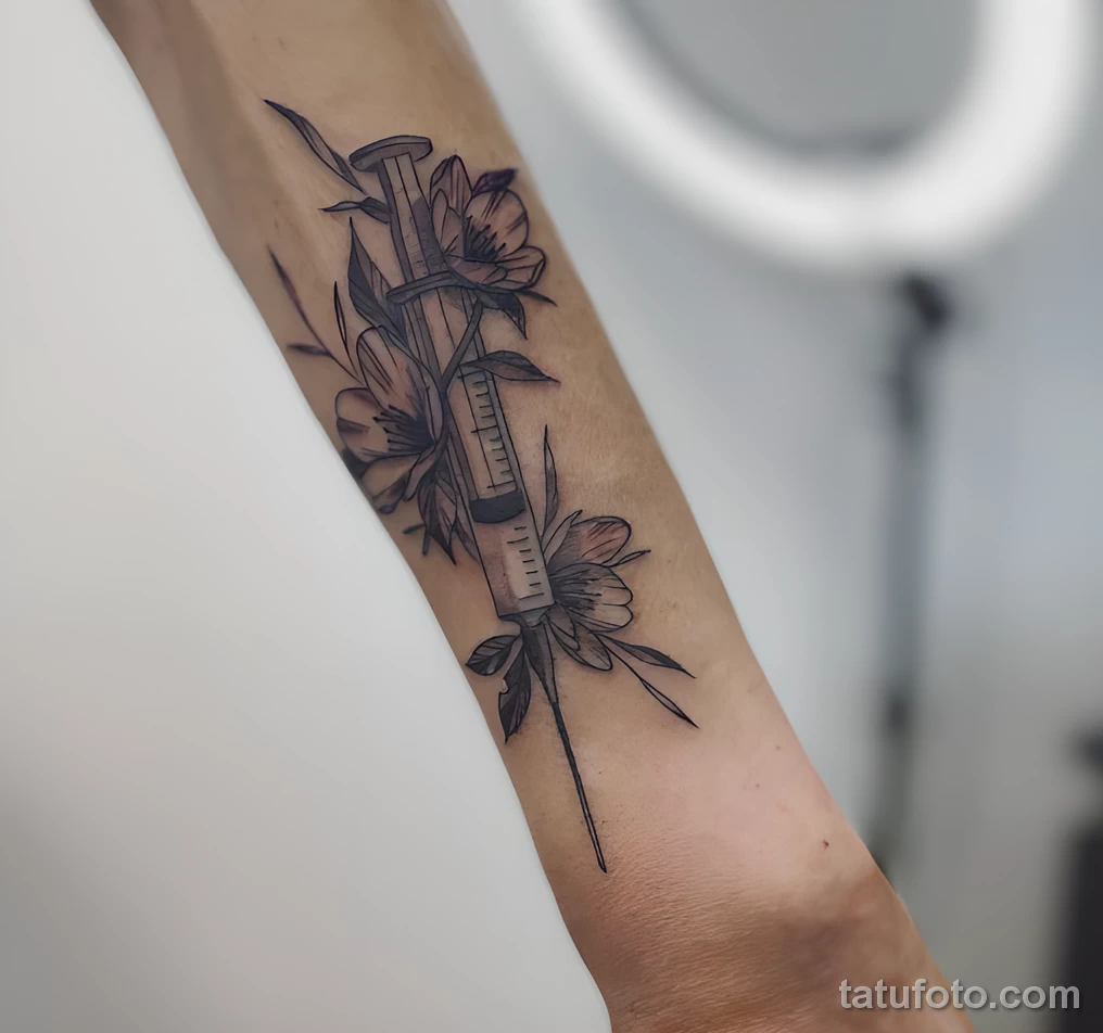 Значение тату шприц - пример рисунка тату №22 - tatufoto.com