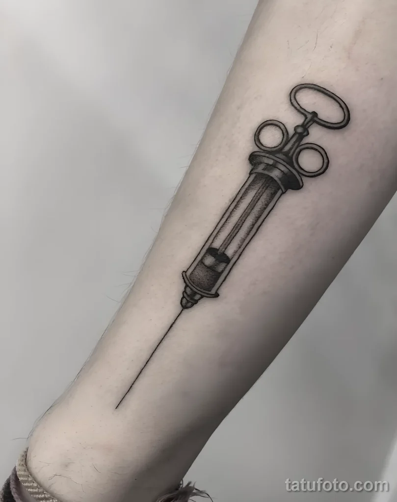 Значение тату шприц - пример рисунка тату №63 - tatufoto.com