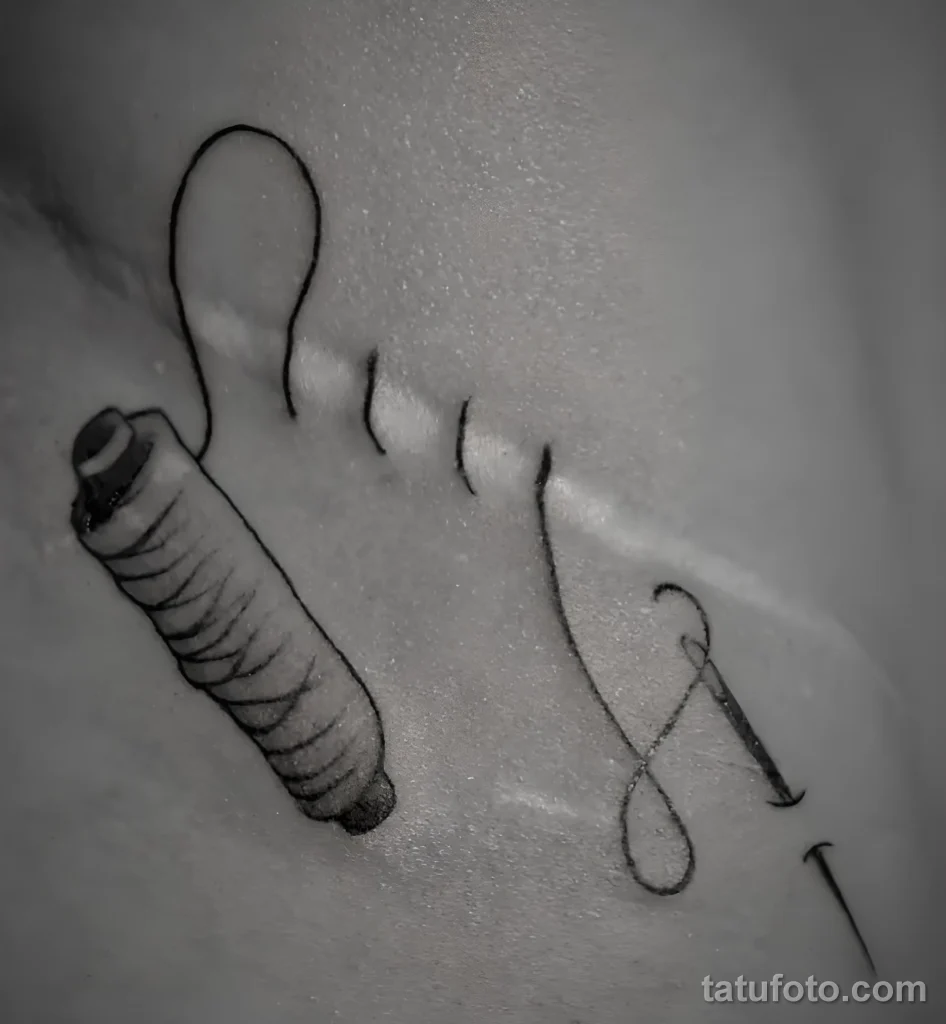 Пример рисунка тату иголка с ниткой №10 - tatufoto.com