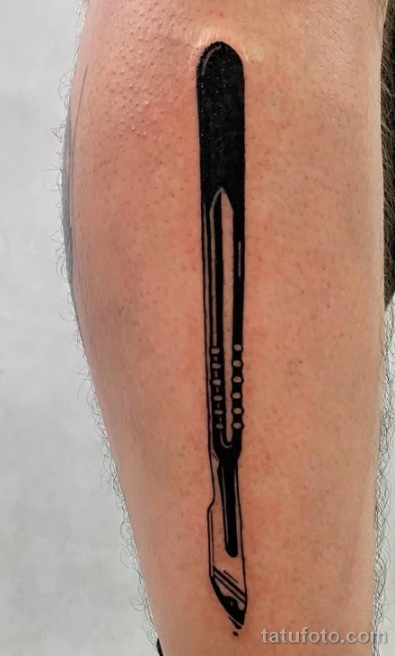 Пример рисунка тату скальпель- для хирурга №16 - tatufoto.com