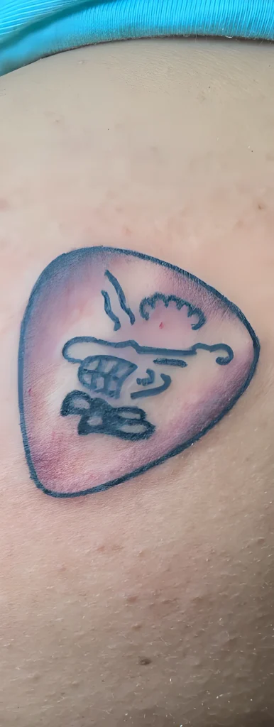 тату-медиатор-пример-рисунка-тату-для-tatufoto-com-23