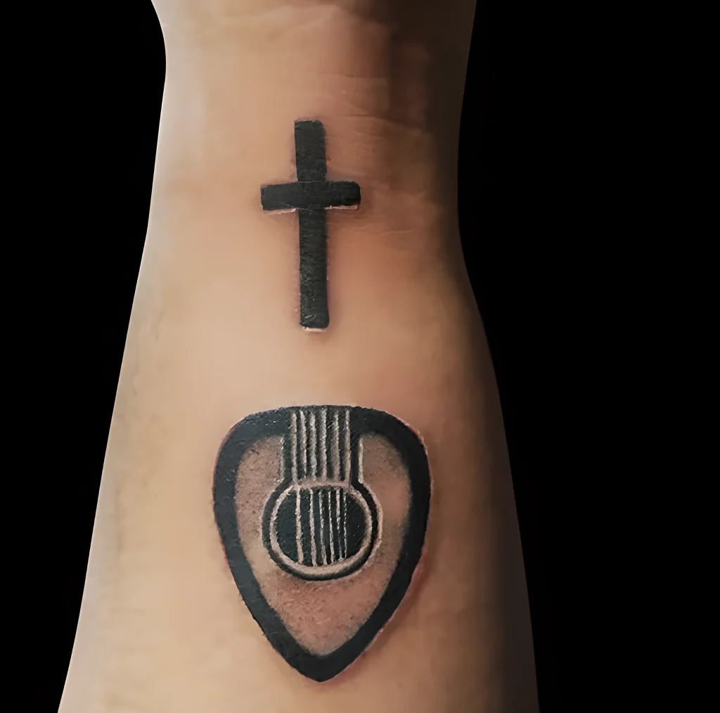 тату-медиатор-пример-рисунка-тату-для-tatufoto-com-28