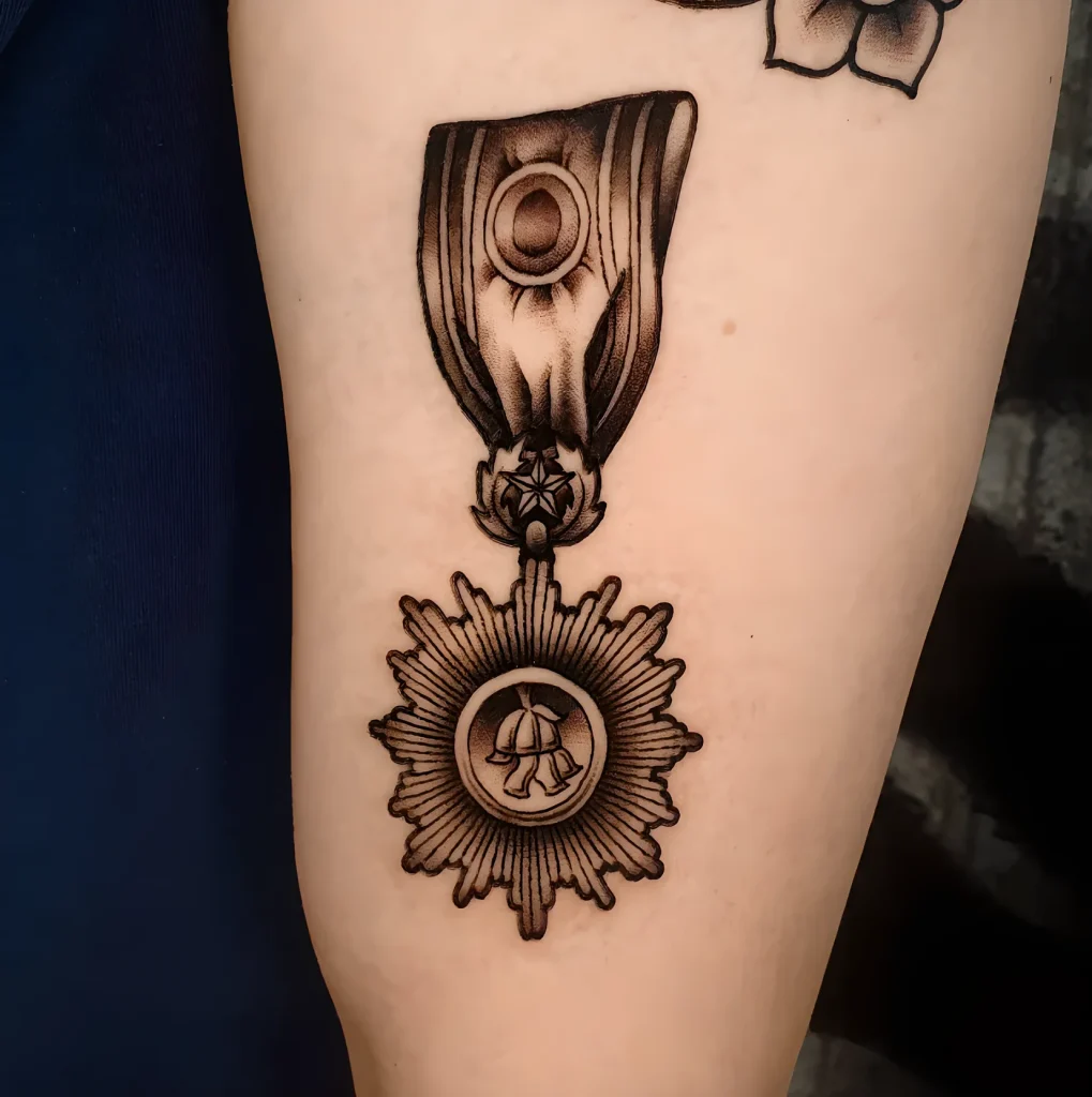 тату-орден-или-медаль-пример-рисунка-тату-для-tatufoto-com-14