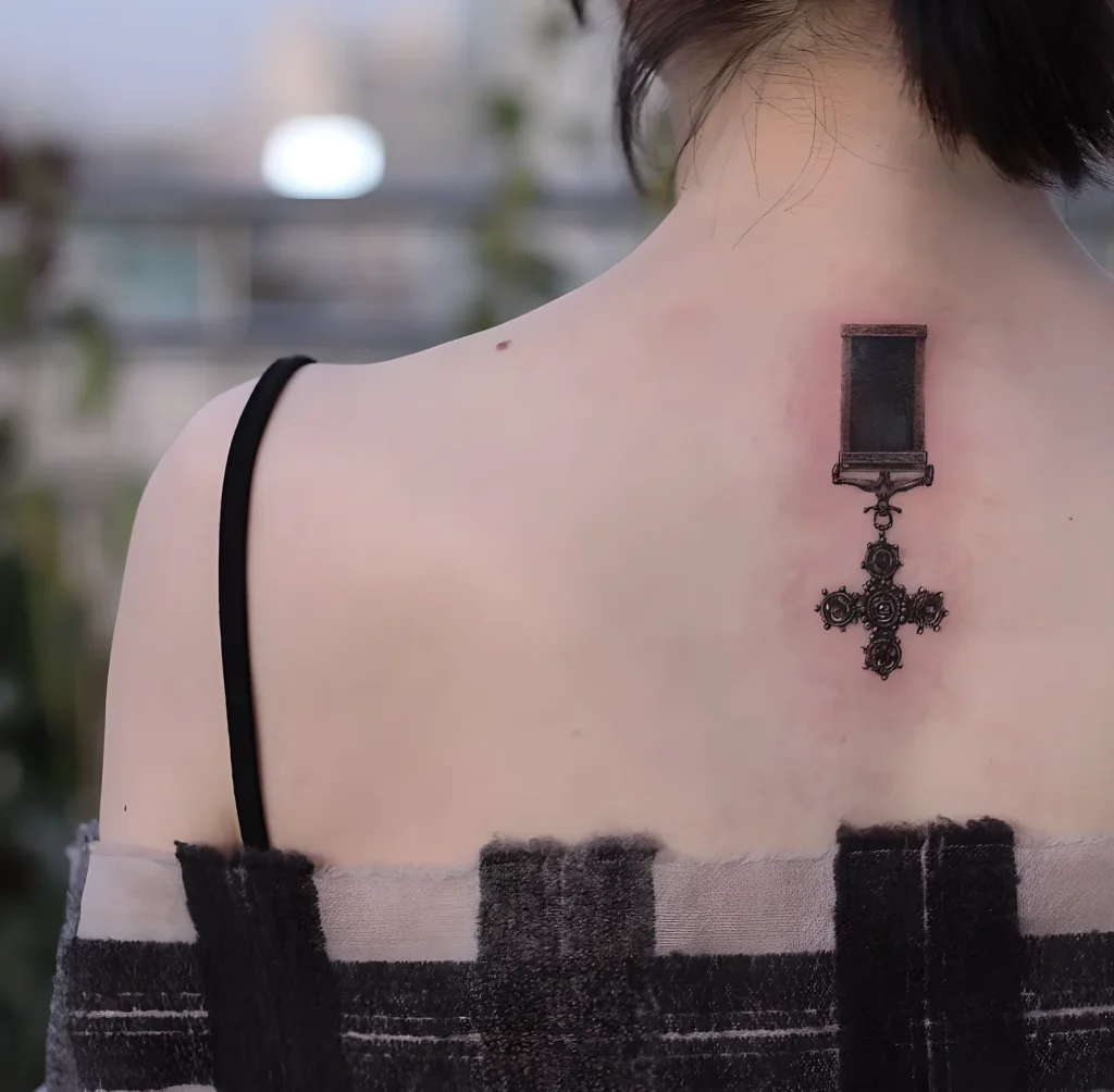 тату-орден-или-медаль-пример-рисунка-тату-для-tatufoto-com-17