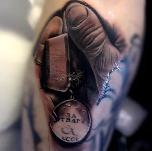 тату-орден-или-медаль-пример-рисунка-тату-для-tatufoto-com-37