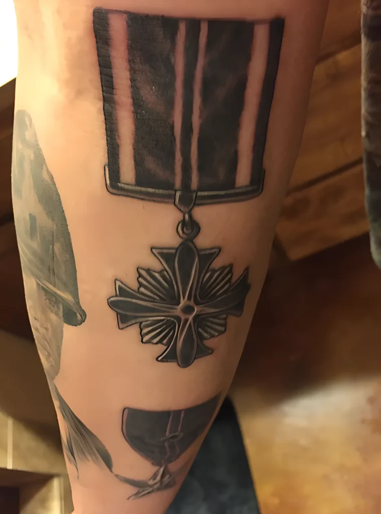 тату-орден-или-медаль-пример-рисунка-тату-для-tatufoto-com-46