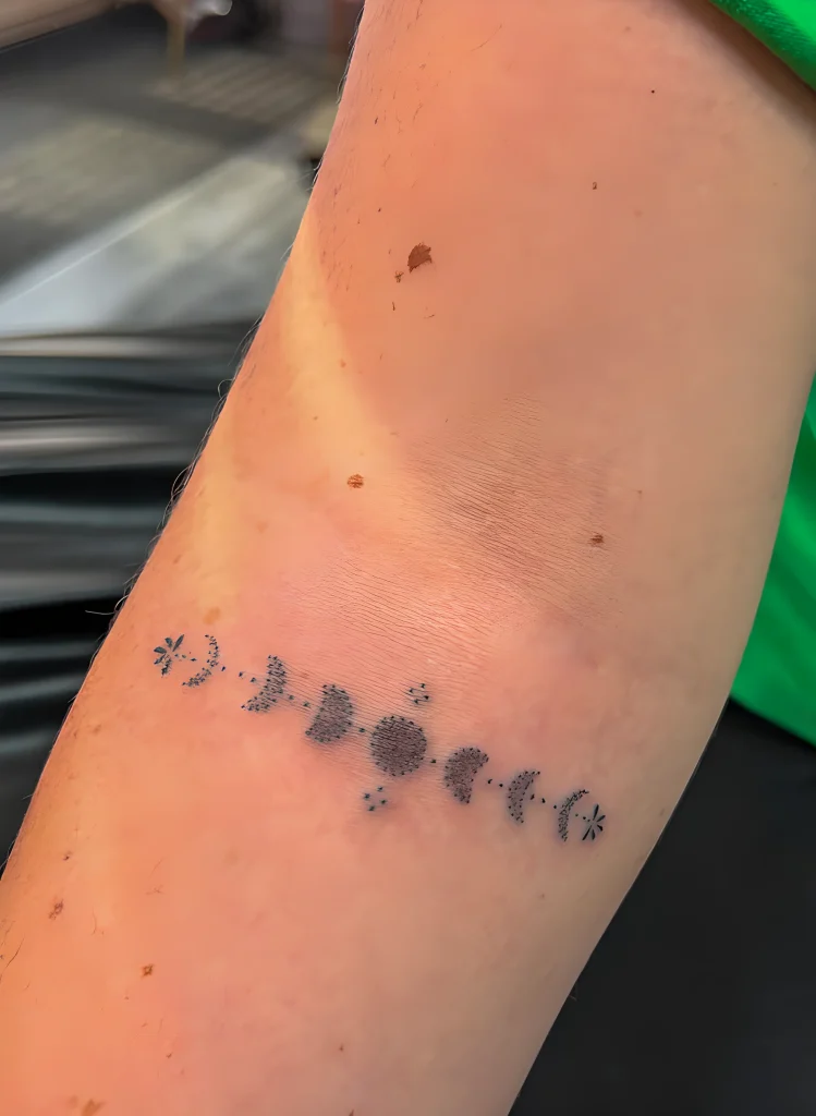 тату-фазы-луны-пример-рисунка-тату-для-tatufoto-com-70