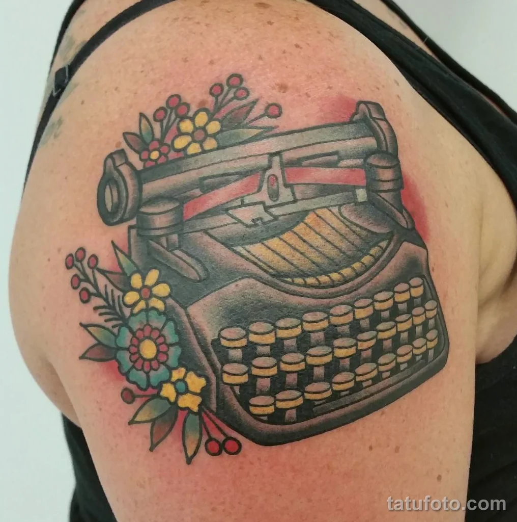 Пример рисунка тату пишущая машинка №09 - tatufoto.com