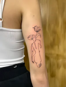 тату-женский-силуэт-пример-рисунка-тату-для-tatufoto-com-14