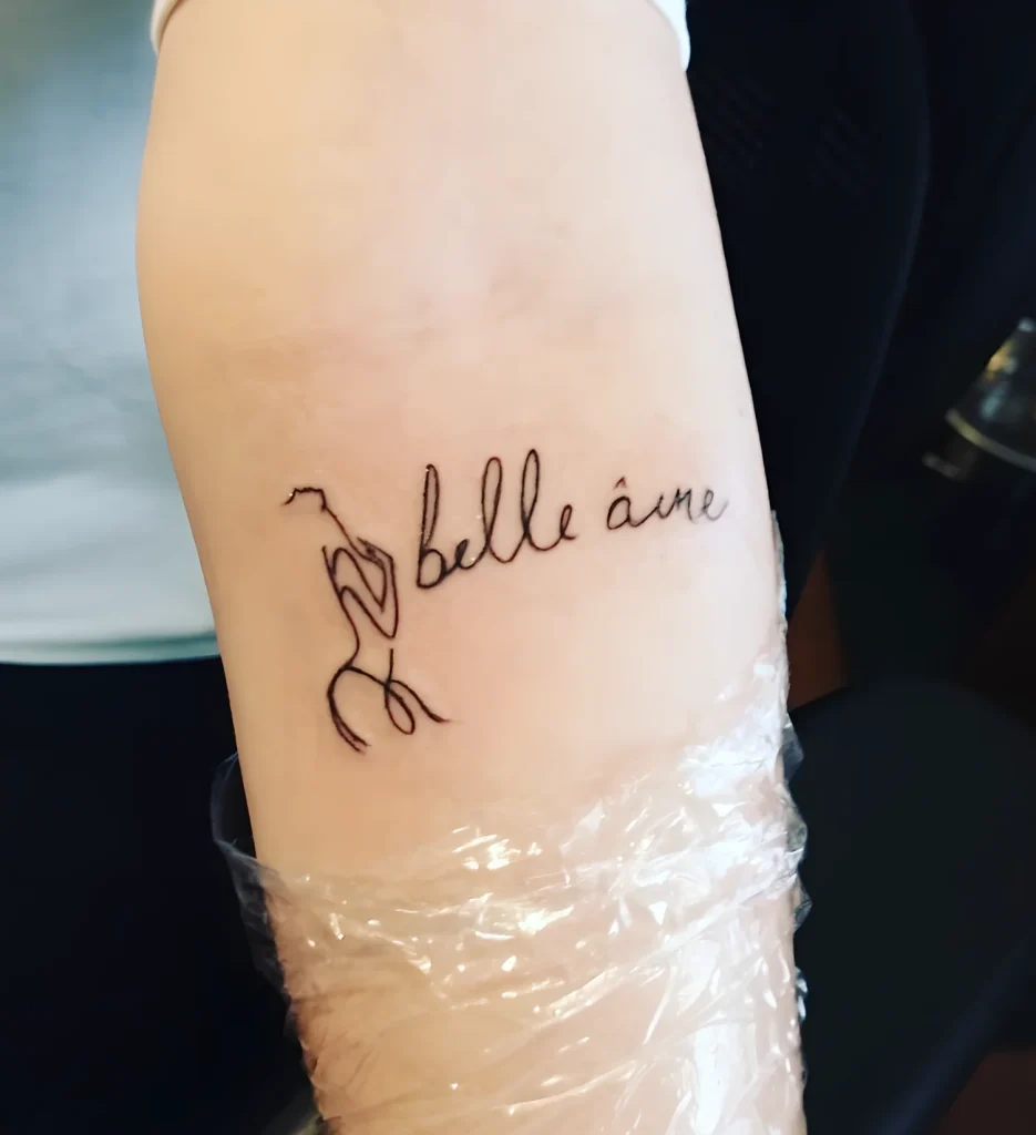 тату-женский-силуэт-пример-рисунка-тату-для-tatufoto-com-18