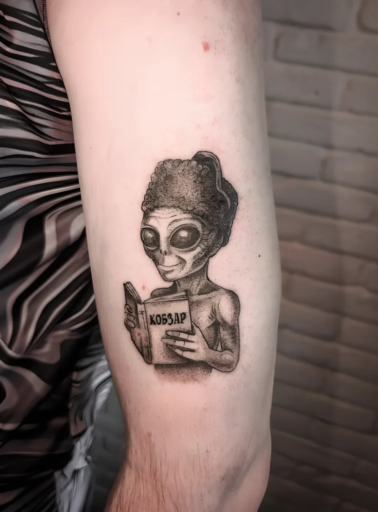 тату-инопланетянин-пришелец-пример-рисунка-тату-для-tatufoto-com-17