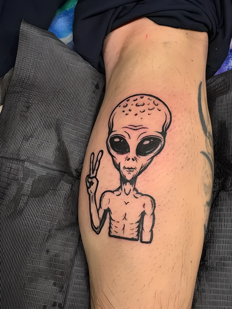 тату-инопланетянин-пришелец-пример-рисунка-тату-для-tatufoto-com-2
