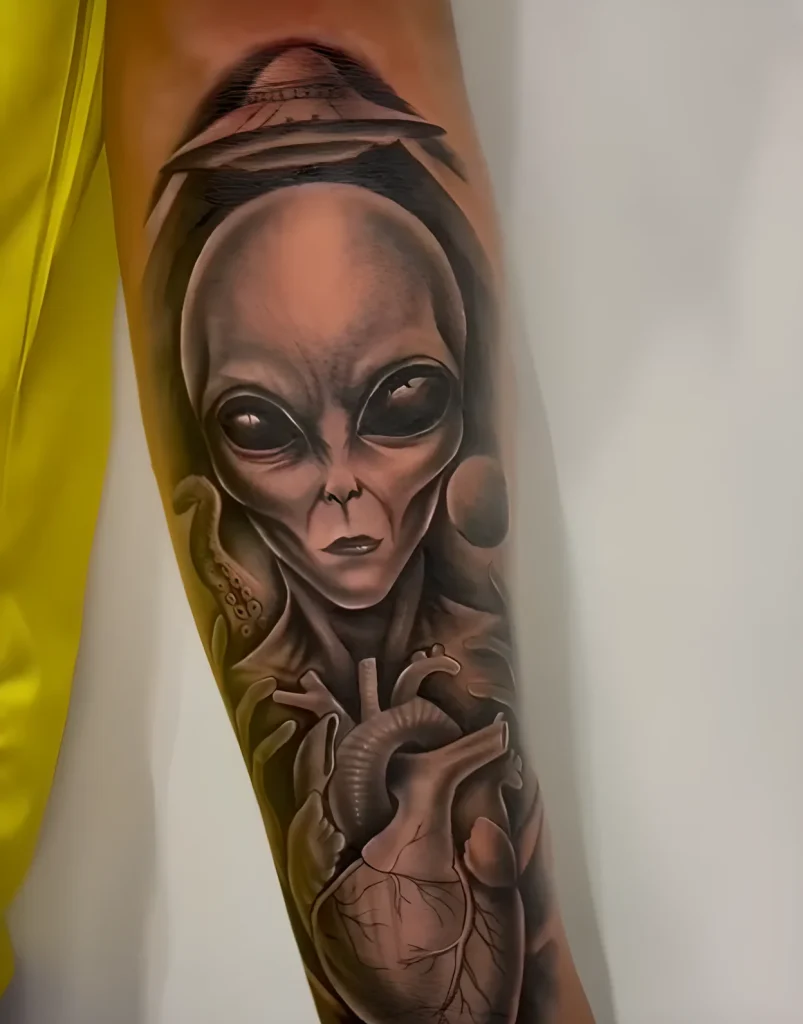 тату-инопланетянин-пришелец-пример-рисунка-тату-для-tatufoto-com-24
