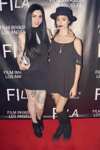 Пэнди с татуировками на руке и ноге, модель SuicideGirls, гик-культура, тату видеоигры