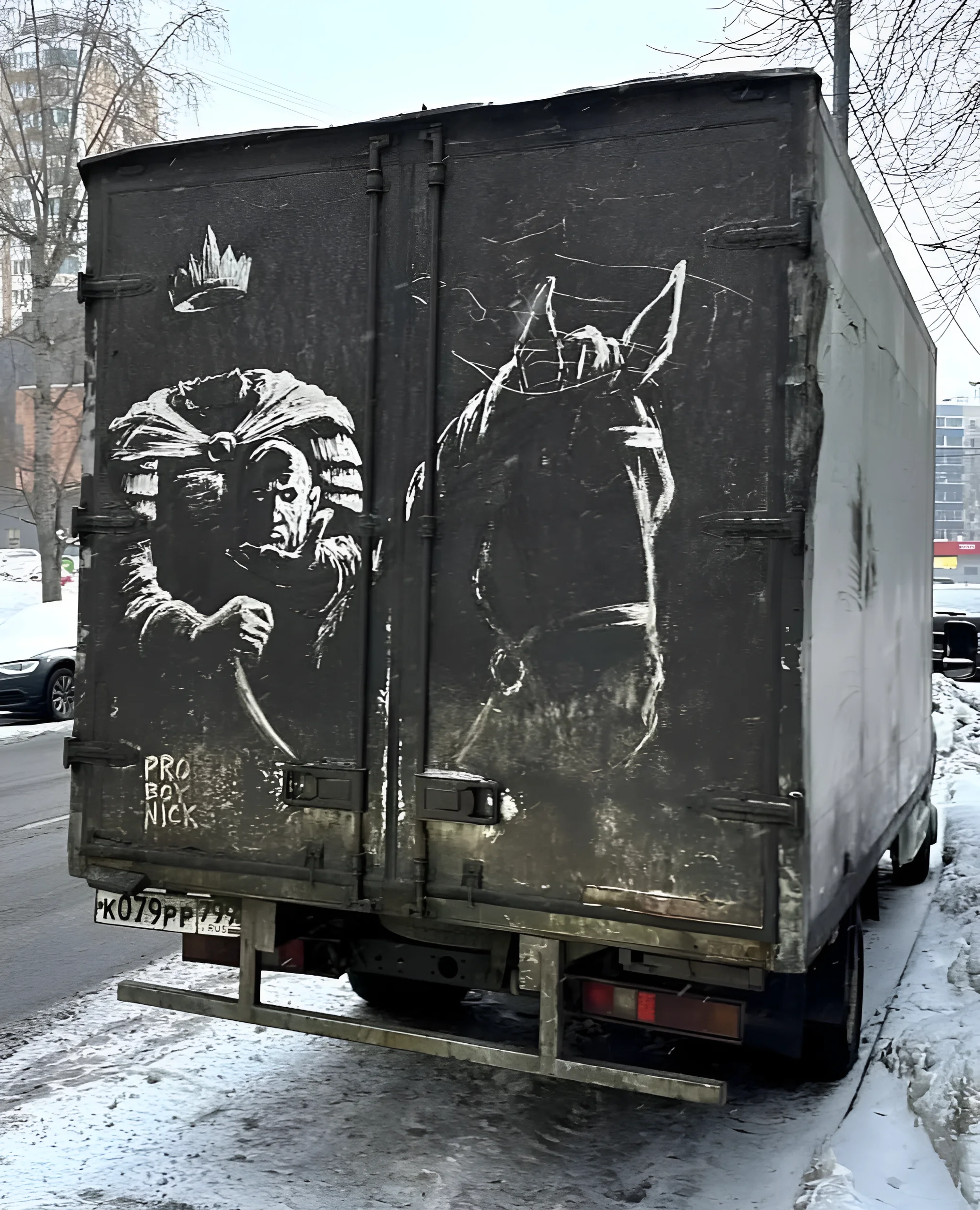 Татуировка на грузовике: Символизм волка и лошади в уличном искусстве | tatufoto.com